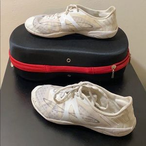 Nfinity Vengeance cheer shoes